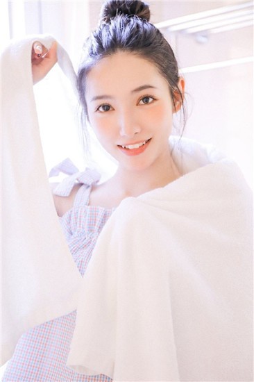 榴莲草莓绿巨人下载